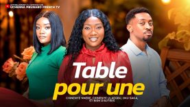 TABLE POUR UNE